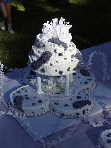 lilac wedding cake
