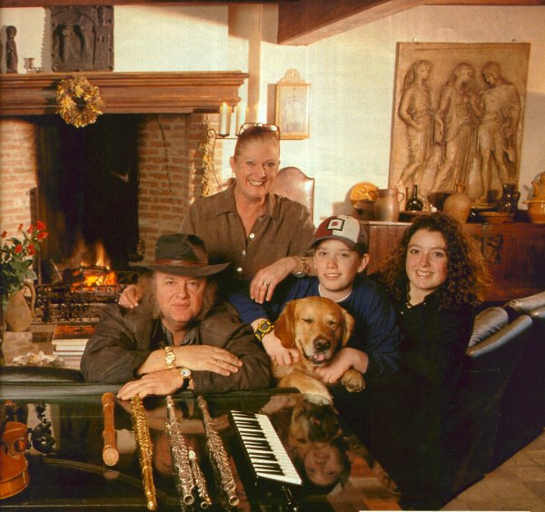 Thijs van Leer's family - April, 1998