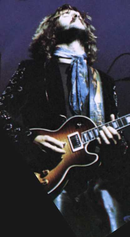 Jan playing live at Tokyo Nakano Sunplaza Hall - 06/74