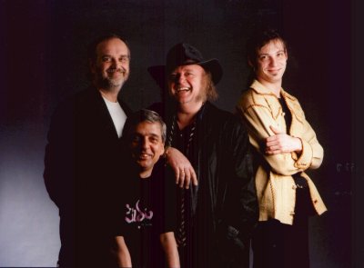 FOCUS - 1998 Promotional Photo