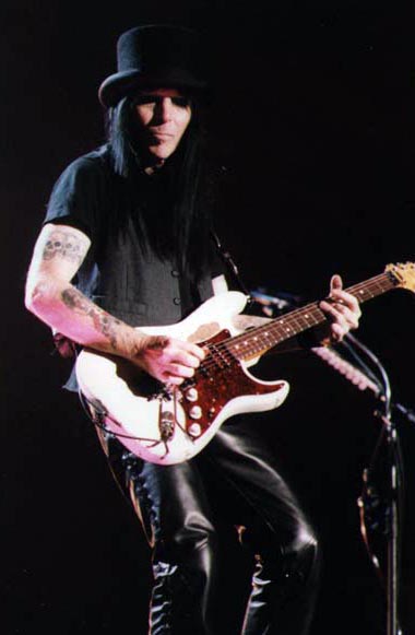 MICK 015706