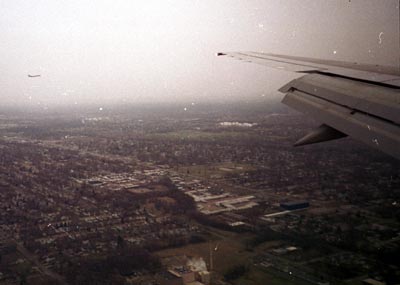 R16_F12_Aterrando_em_Detroit.jpg