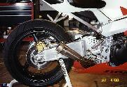 Th_exhaust5.jpg (8543 bytes)