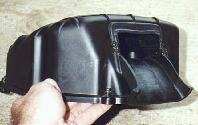 Th_airbox3.jpg (5903 bytes)