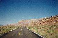 Th_vermillioncliffs.jpg (4978 bytes)