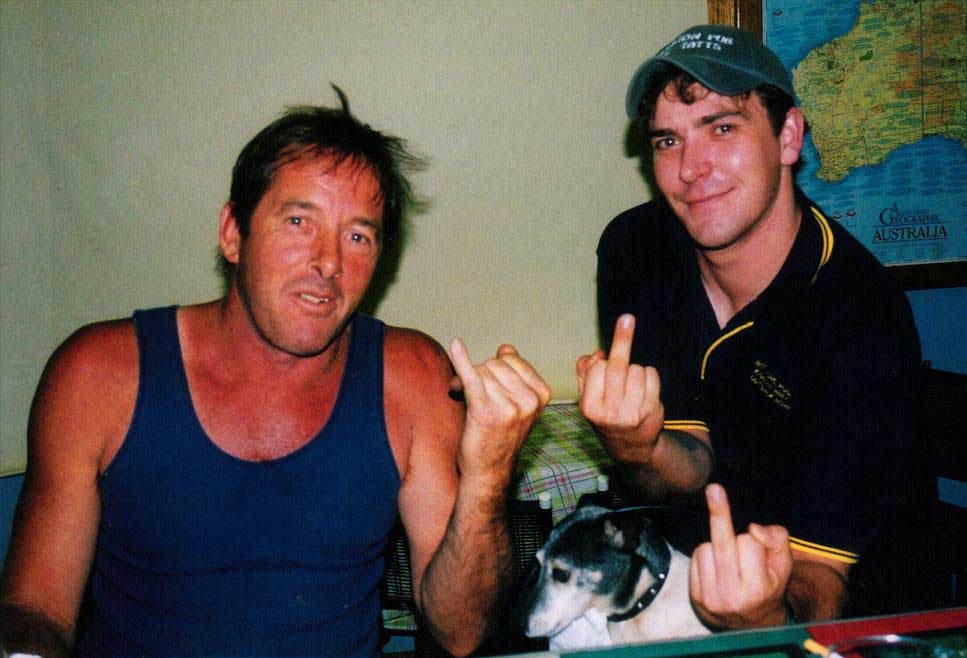 These guys only count on one finger.