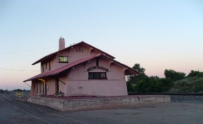 Mountainair station at dusk