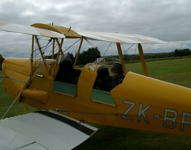 Holly straps on a DeHavilland DH-82A Tigermoth!...