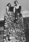 lydialloyd.jpg (33833 bytes)