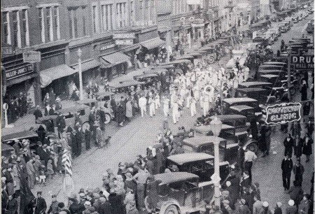 1935 Oil & Gas Parade