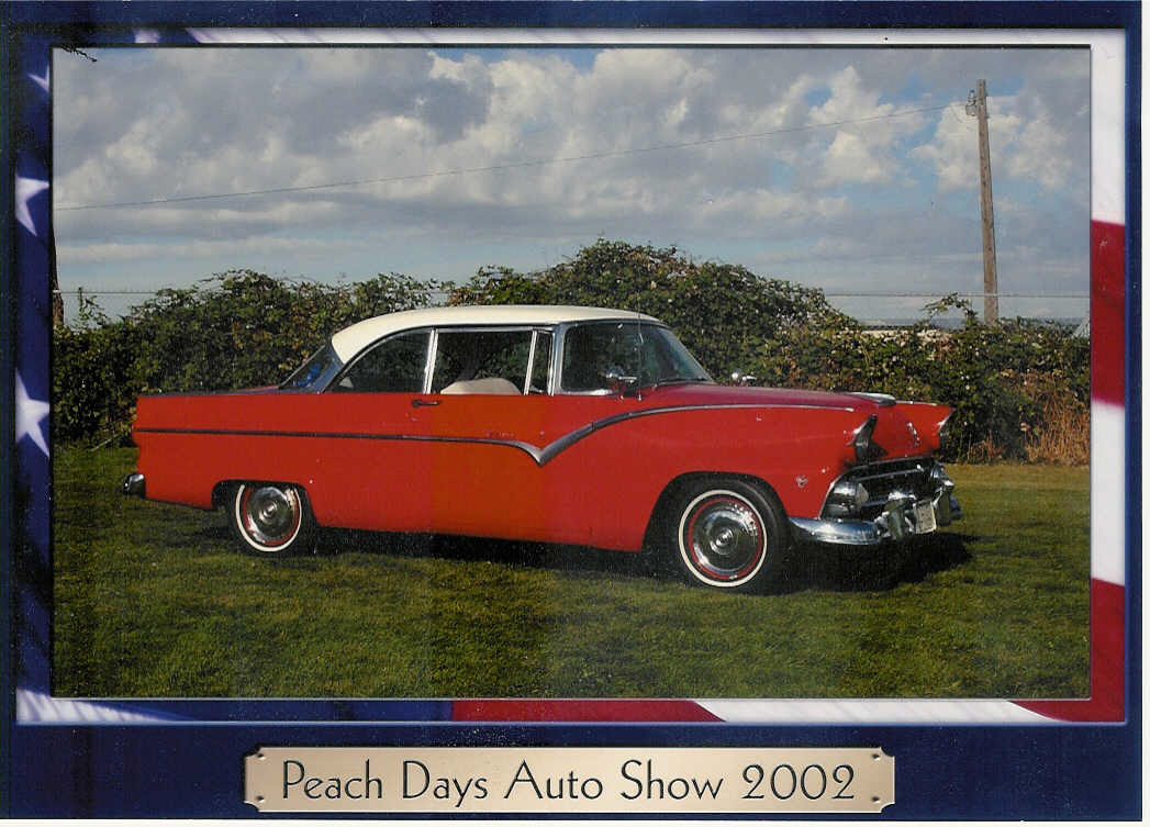 1955 Ford Victoria (Vickie)&nbsp; (Richard & Verla Dye)&nbsp; / @ Peach Days Auto Show 2002&nbsp; / Click to go back to home page