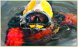 Pic. 2: Viking Drysuit Diver w. Kirby-Morgan Mask