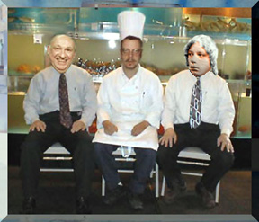 staff.jpg (34446 bytes)