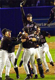 NLCS 2000