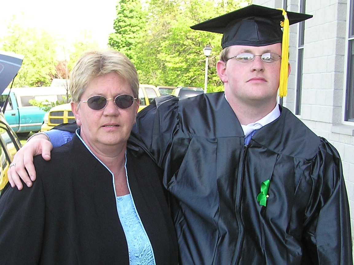 Graduation - 5-2006 - Bluffton University