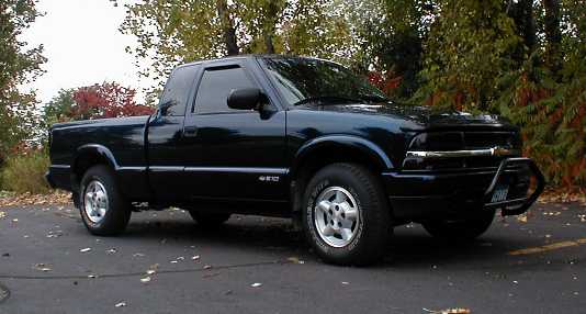 2001 Chevrolet S-10 4x4 For Sale!