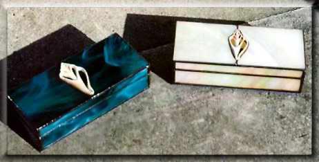 Basic Shell Box - Closed