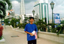 ... thats why I call Malaysia a many splendoured beauty.  At the back drop, you see the Petronas Twin Towers.