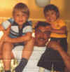 daddynkids1.jpg (22808 bytes)