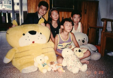 The Poons and I... Tak Shing, Tak Mei, and Kin Shing