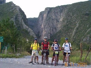 Saliendo a Ci�nega de Gonz�lez