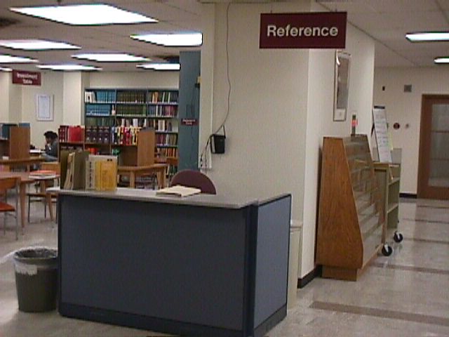 M & E Library Reference Desk 