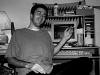 Beano-smoking-at-computer.jpg (17419 bytes)