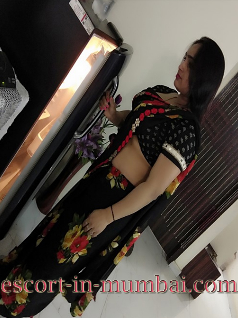 escorts-in-hyderabad-reena-gupta