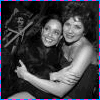 Sonia y Kim (si, tiene puesta peluca :P) en un desfile de ''House Of Field'' [14/02/2003]