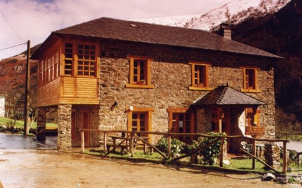 albergue3.jpg (45055 bytes)