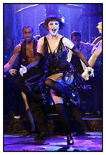 Velma Kelly (Catherine Zeta-Jones)