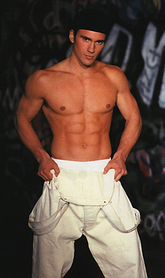 Shirtless Men Gallery