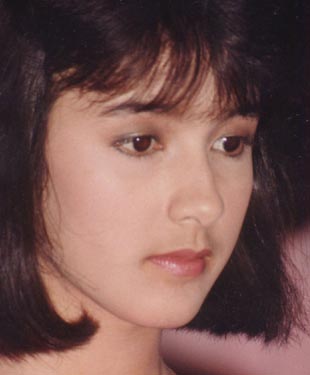 CLICK on image to download the second part of the WMV file of one of Lilet's best-loved hit songs entitled 'Kahit Bata Pa.' 