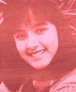 Linger on each image to download alternate reflected image. CLICK on image to download Marielle with 'What Am I Here For' live on 98.7 Now Radio