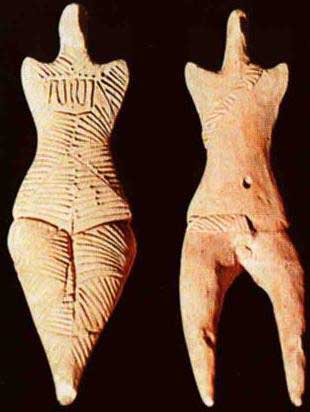 Idoli din ansamblul statuar antropomorf Dumesti Cultura Cucuteni