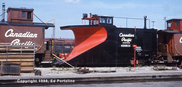 CP_Snowplow_huge.JPG (51162 bytes)
