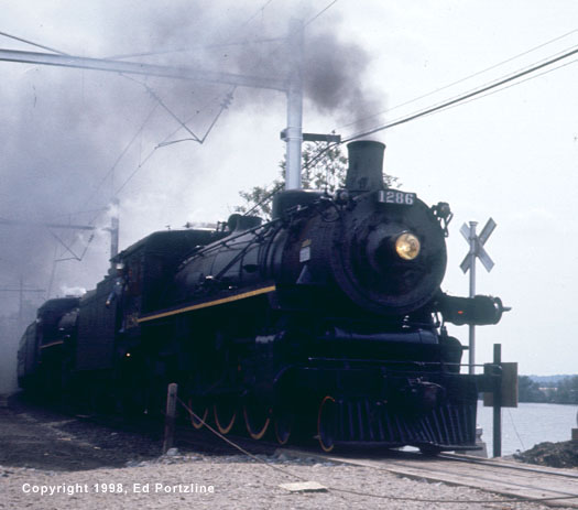 1286_1238_1_huge.JPG (47668 bytes)