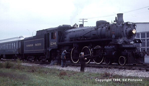 1286_mp_huge.JPG (47599 bytes)