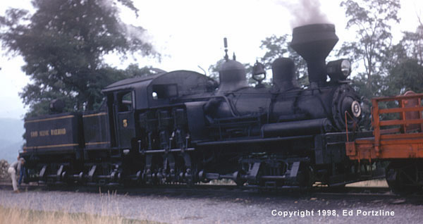 Cass_Shay5_1_huge.JPG (45396 bytes)