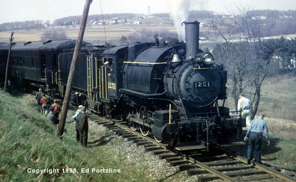 1251_run_huge.JPG (77951 bytes)