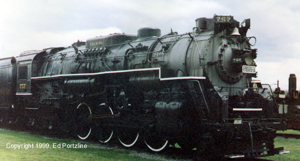 757.jpg (58685 bytes)