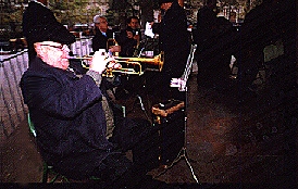 En el ode�n de la Plaza de Armas