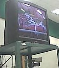 Remember the retard up closer to the top that was making hot dogs? Yeah, this is what the crap turned out to look like.
