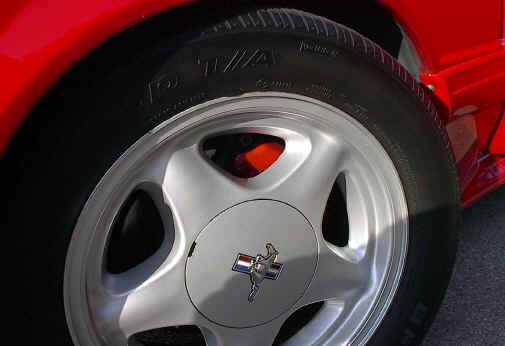 red_gt13.jpg - 18881 Bytes