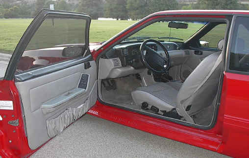 red_gt13.jpg - 18881 Bytes