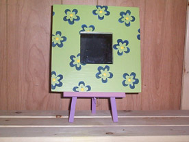 flower mirror with stand