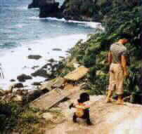 Tomarchin and Moko on Pitcairn