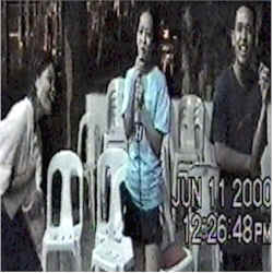 barkada28.jpg (65581 bytes)