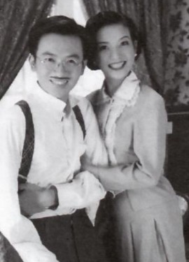 lau21.jpg - 21003 Bytes