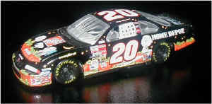 nascar-stewarthalloween.jpg (28484 bytes)